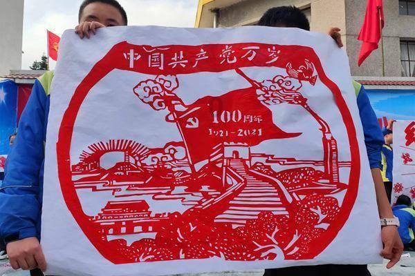 公共场所应提高AED配置率